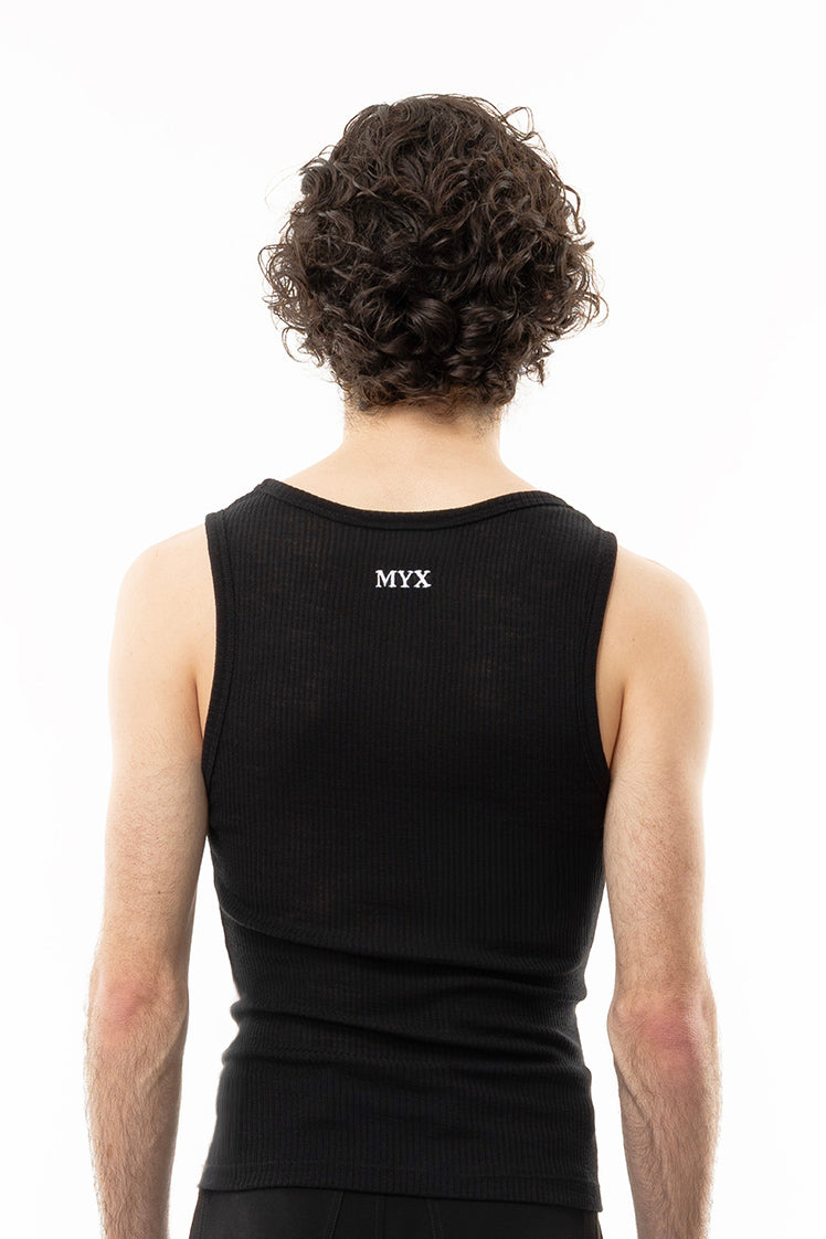 Buttoned tank top